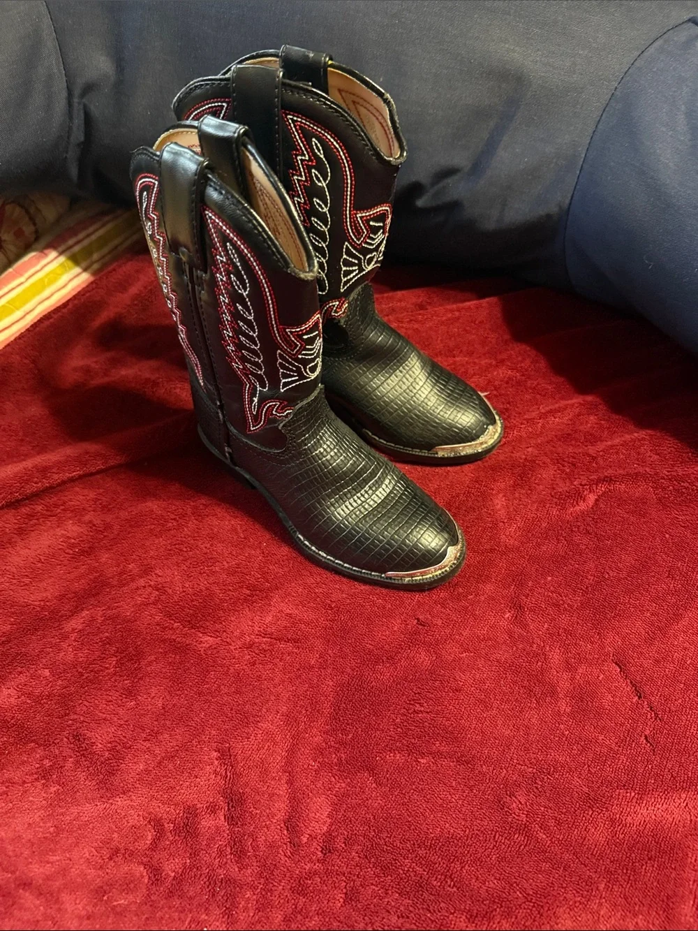 youth Durango black lizard print western cowboy boots featuring striking red
